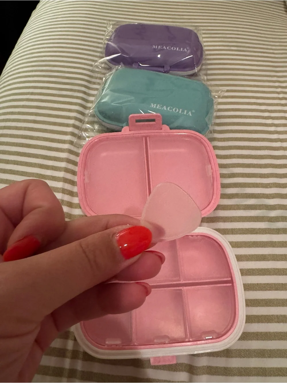 Set of 3 pill boxes - Pink, Teal, Purple